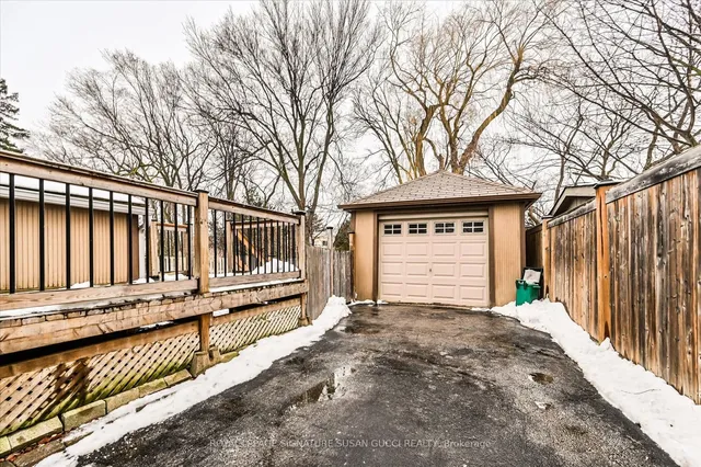 Additional image 23 of 46 Holland Ave