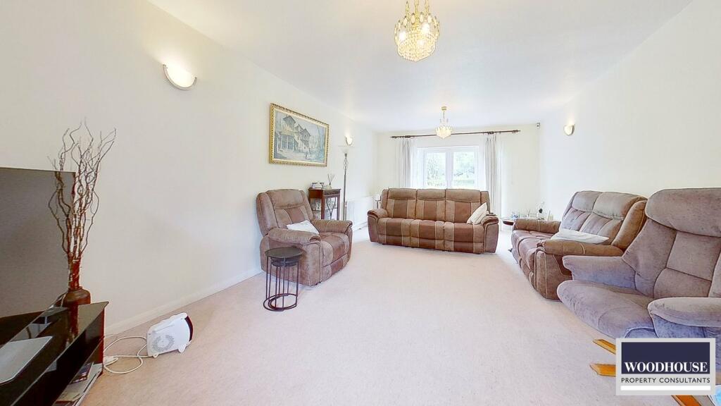 Additional image 3 of Hamlet Hill, Roydon, CM19