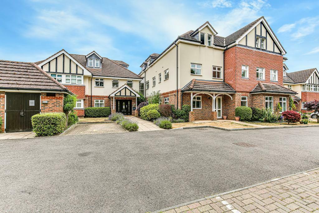 Additional image 8 of Limpsfield Road, Warlingham, Surrey, CR6 9RL