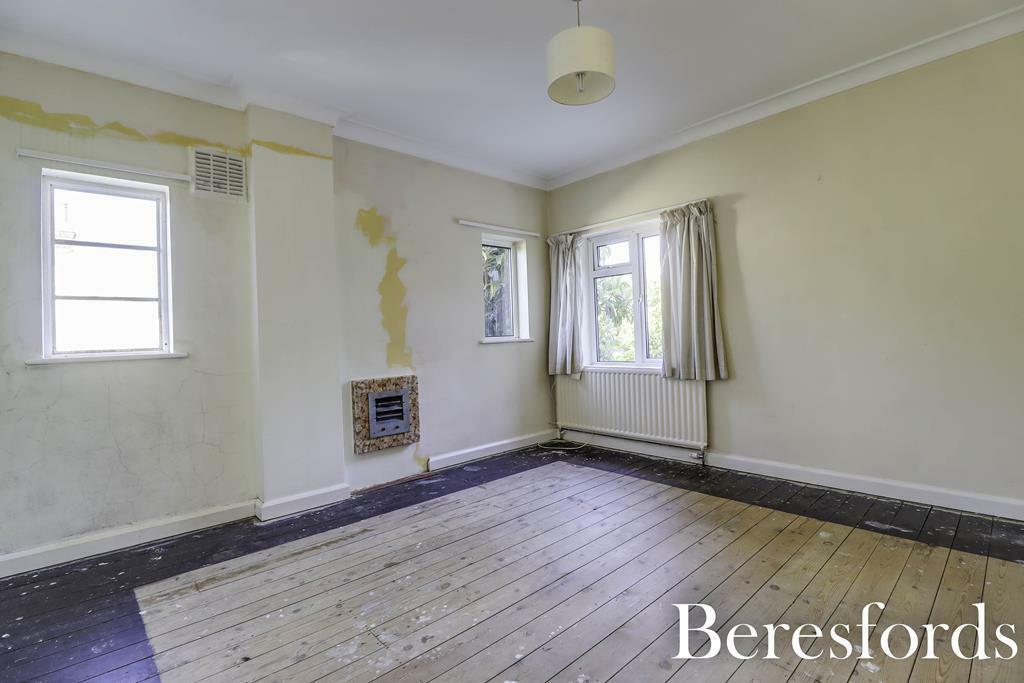 Additional image 8 of Warley Mount, Warley, CM14