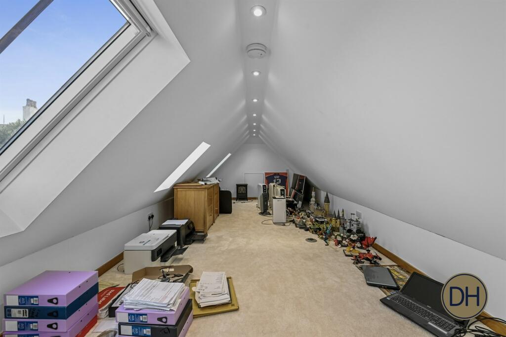 Additional image 14 of Primrose Cottage, Threshers Bush, Essex CM17