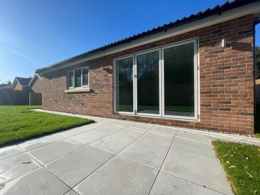 Additional image 31 of Woodland Walk, Thorpe Road, Kirby Cross, Frinton-On-Sea, CO13