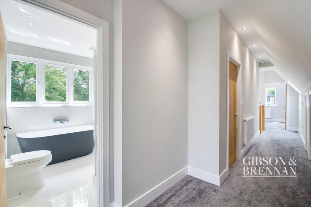 Additional image 19 of Noak Hill Road, Billericay, CM12