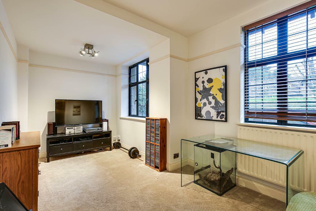 Additional image 10 of Arkwright Road, Sanderstead, Surrey, CR2 0LN