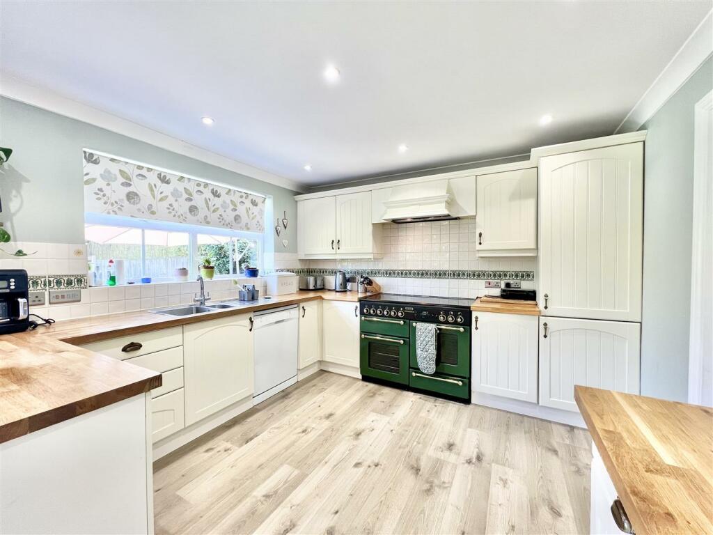 Additional image 11 of Washall Drive, Great Notley, Braintree