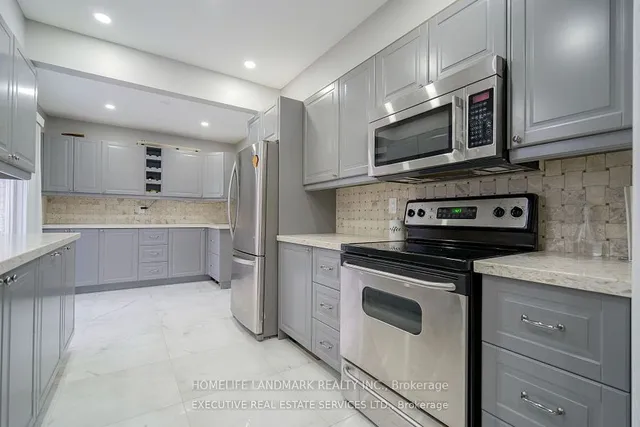 Additional image 6 of 62 Bramhall Circ