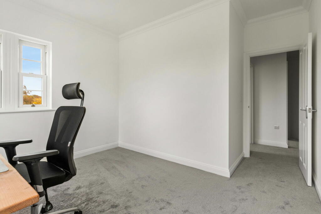 Additional image 18 of Broad Mead, South Hanningfield, Chelmsford, CM3 8GX