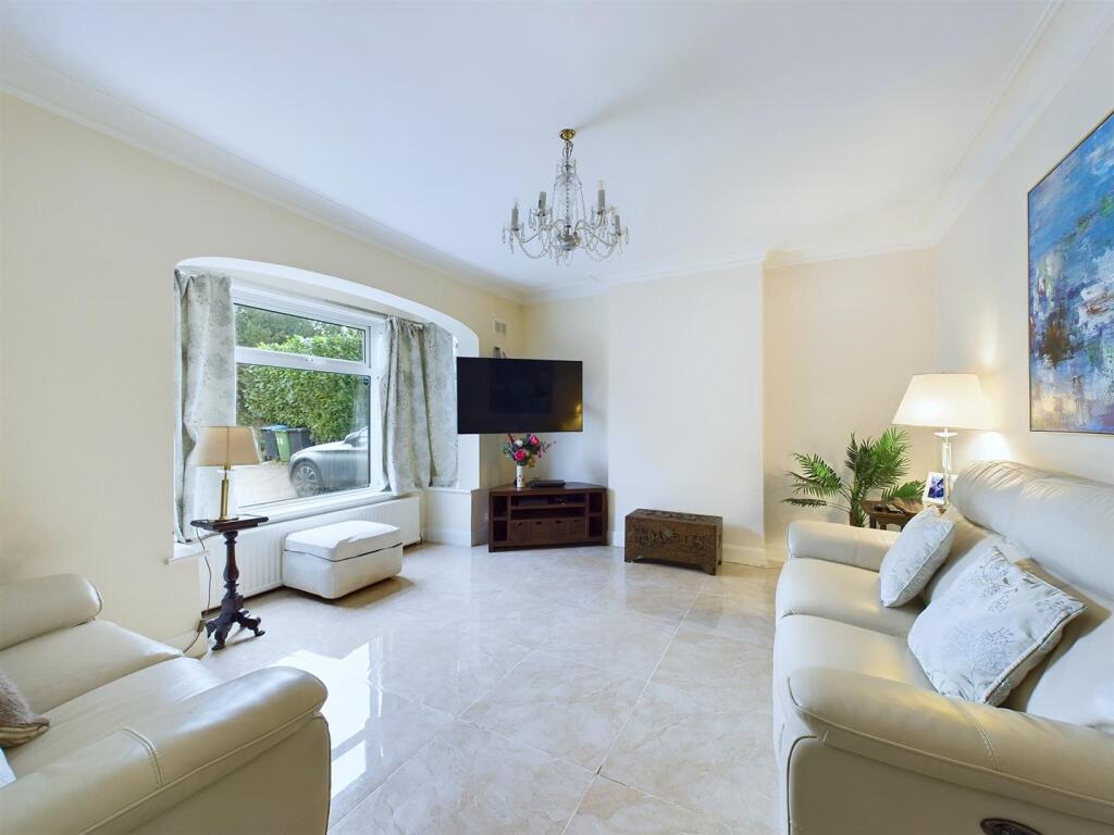 Additional image 33 of Whyteleafe Hill, Whyteleafe