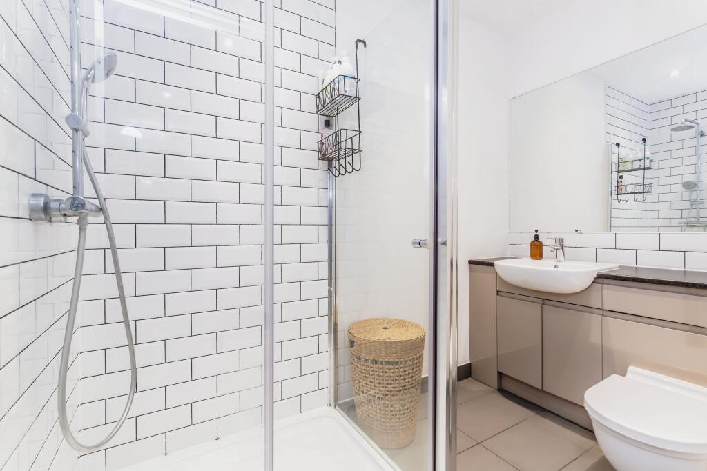 Additional image 16 of Whyteleafe Hill, Whyteleafe, ., Surrey, CR3