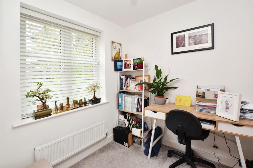 Additional image 5 of Iris Close, Colchester, Essex, CO4