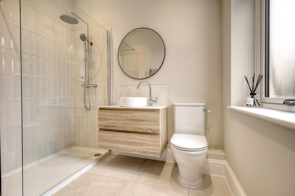 Additional image 14 of West Mersea, CO5