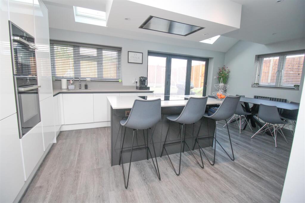 Additional image 2 of Woodhill, Harlow