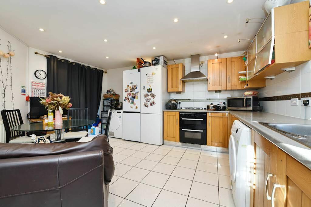 Additional image 6 of Hakewill Way, Colchester CO4