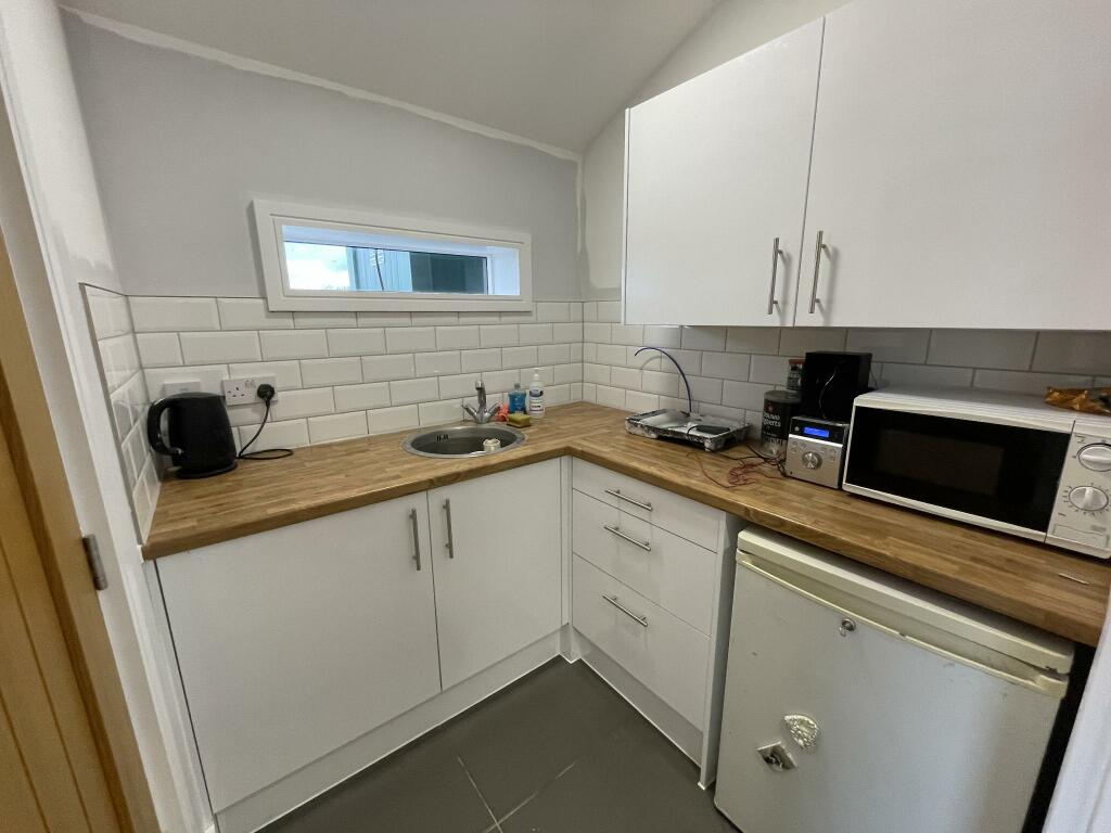 Additional image 5 of Ongar