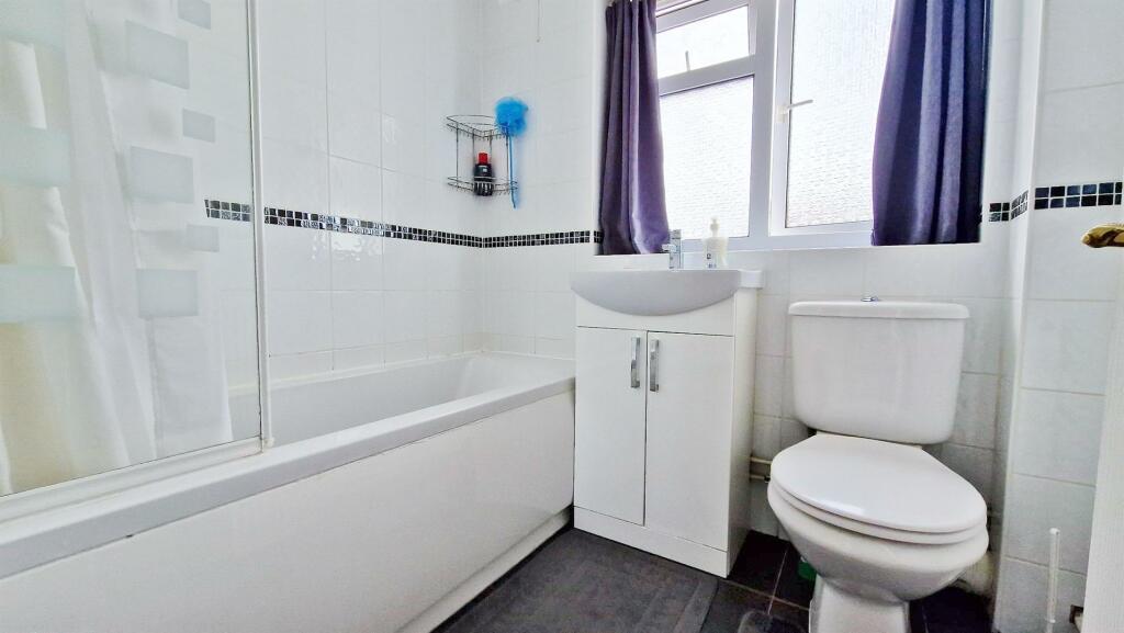 Additional image 19 of Kirby Road, Walton On The Naze