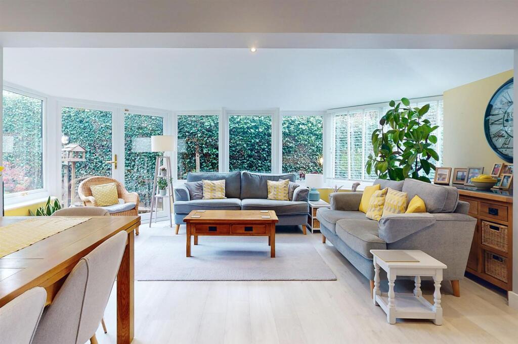 Additional image 8 of Robinsbridge Road, Coggeshall, Colchester