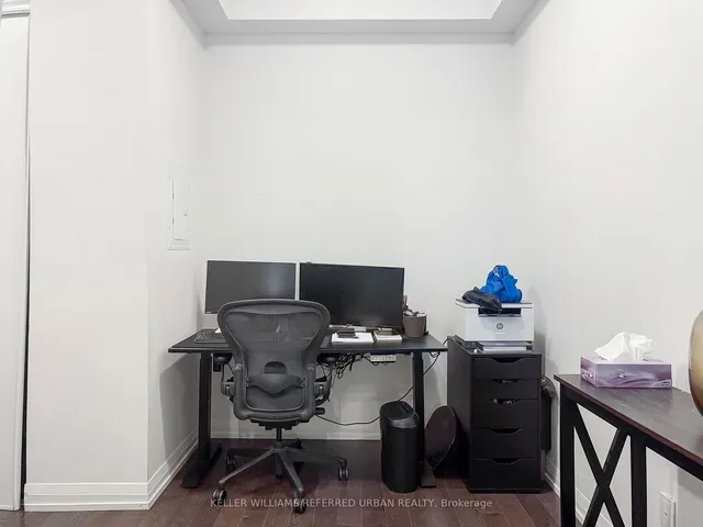 Additional image 9 of 460 Adelaide St Unit 931