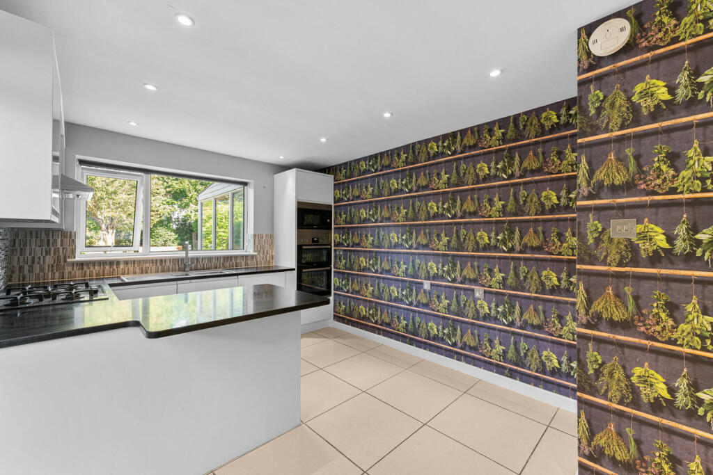 Additional image 12 of Chaldon Common Road, Caterham, CR3