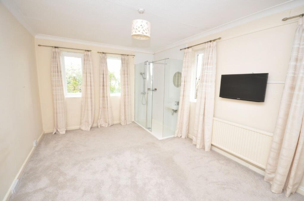 Additional image 6 of CONNAUGHT AVENUE, FRINTON-ON-SEA