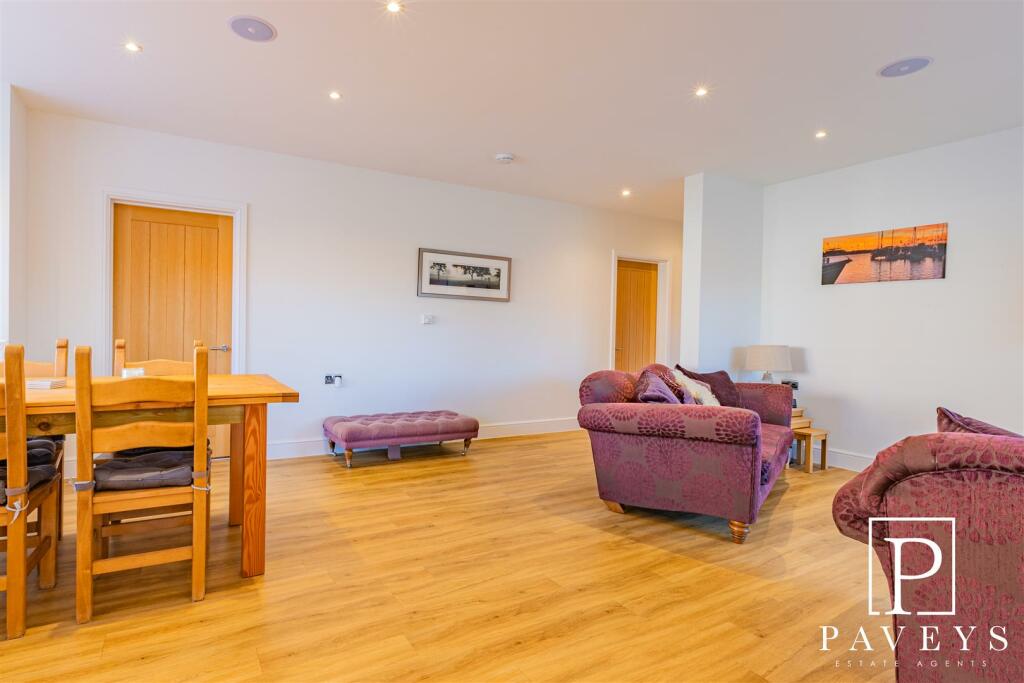 Additional image 8 of Orchard Crescent, Kirby Cross, Frinton on Sea