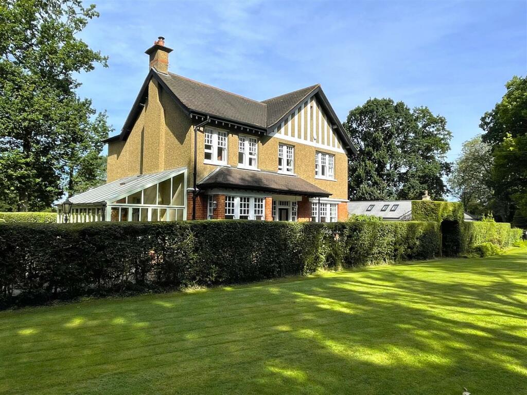 Additional image 41 of How Lane, Chipstead