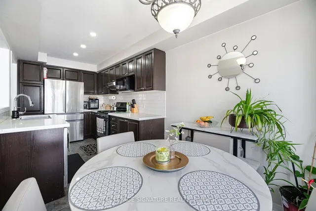 Additional image 12 of 32 Bay Breeze Dr