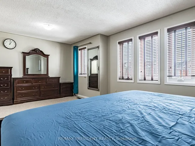 Additional image 28 of 42 Ural Circ