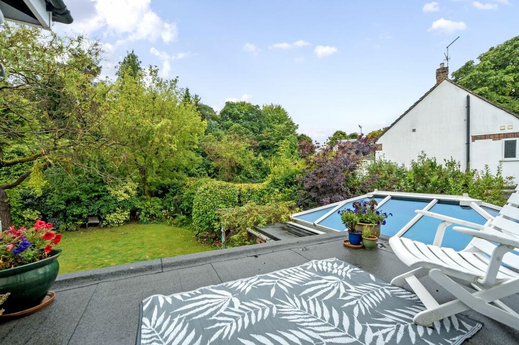 Additional image 11 of Loxford Road, Caterham, CR3