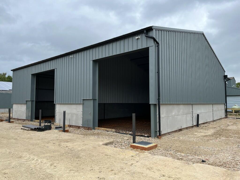 Additional image 5 of Coach House 2 & 3, Parvilles Farm, Sparrows Lane, CM22 7AT