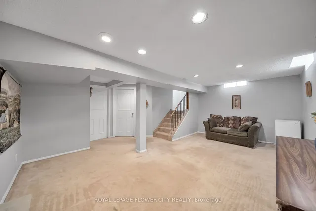 Additional image 34 of 16 JOANNE Crt