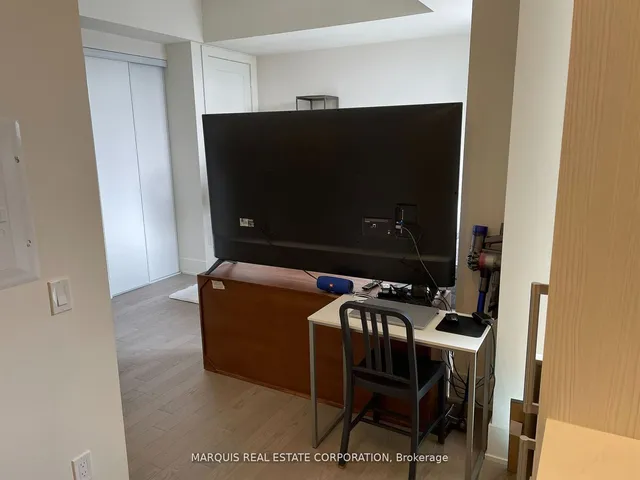 Additional image 9 of 330 Richmond St Unit 2705