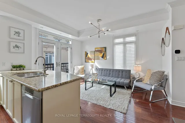 Additional image 10 of 60 Carr St Unit 11