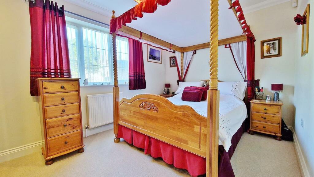 Additional image 17 of Oxford Court, Frinton-on-Sea