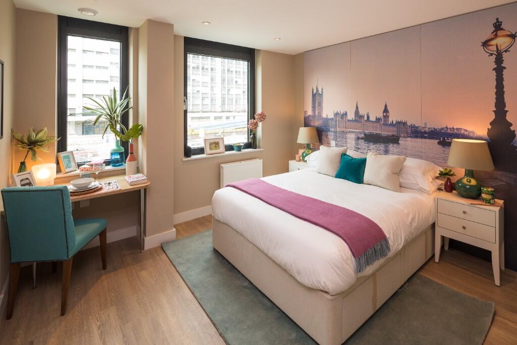 Wellesley Road, Croydon, London, CR0