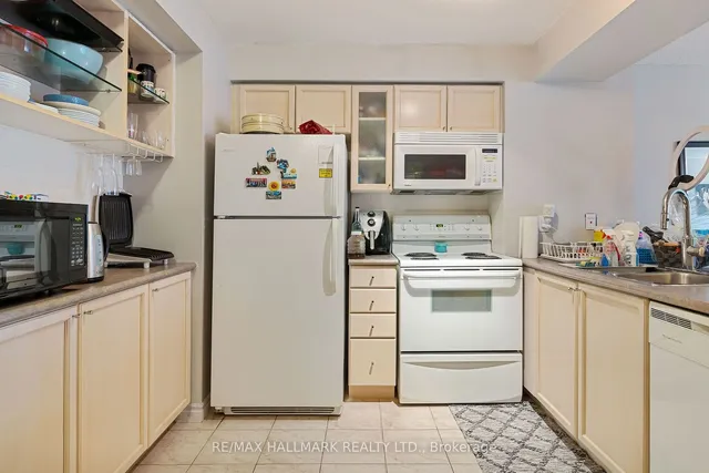 Additional image 8 of 410 Queens Quay W Unit 505