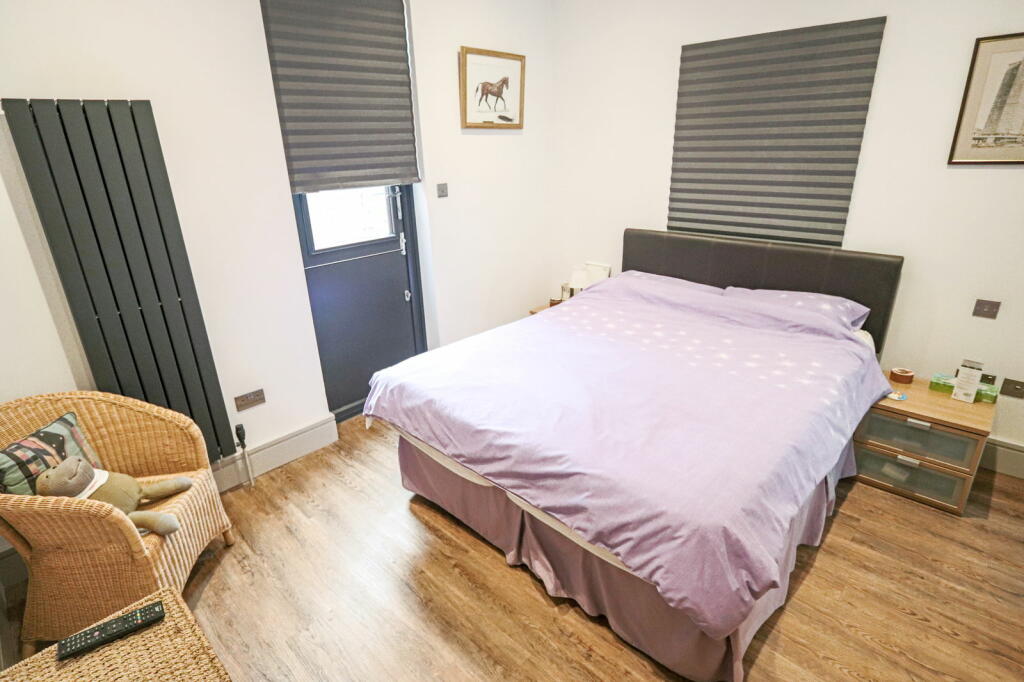 Additional image 4 of Coulsdon Road,Coulsdon,CR5 2LF