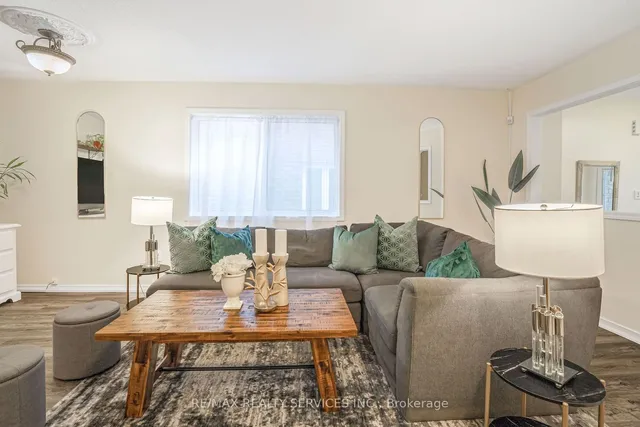 Additional image 12 of 28 Native Landing