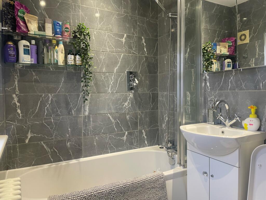 Additional image 14 of Cornwall Road, Pilgrims Hatch, CM15