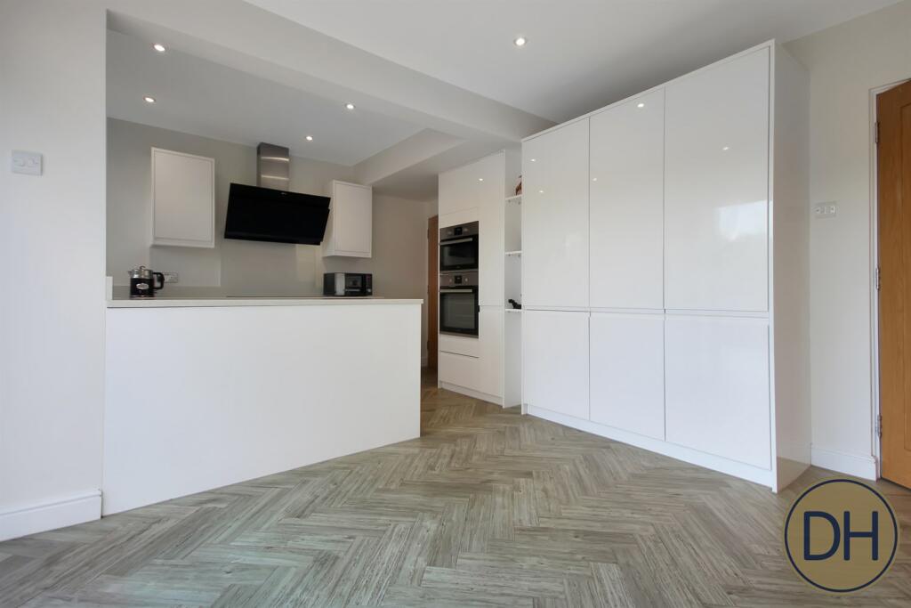 Additional image 3 of Thornhill, North Weald, Essex CM16