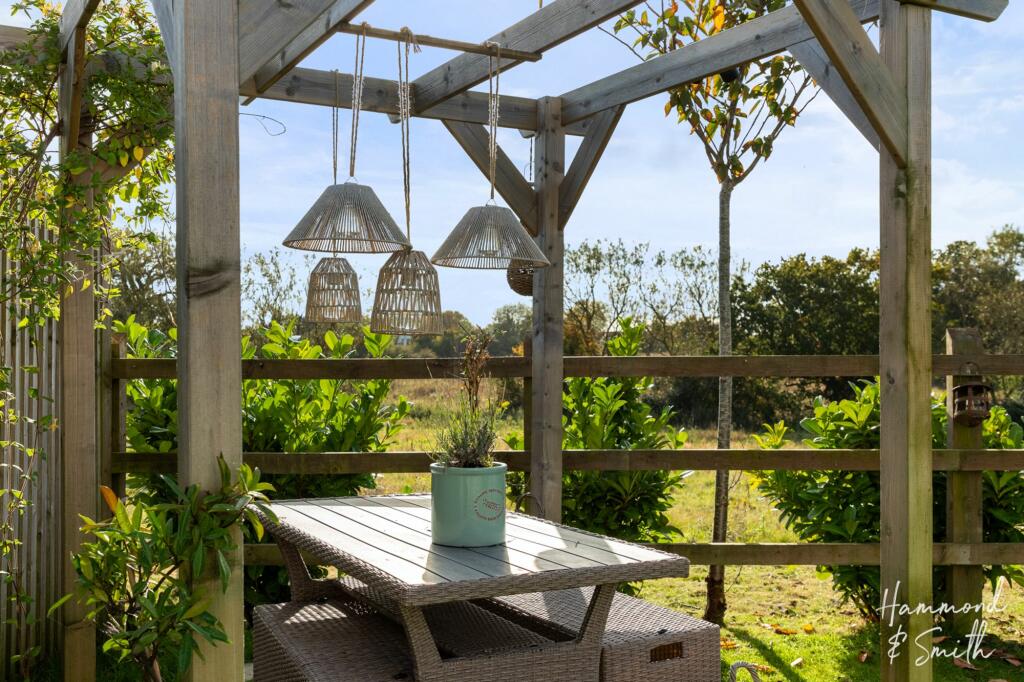 Additional image 26 of London Road, Hastingwood