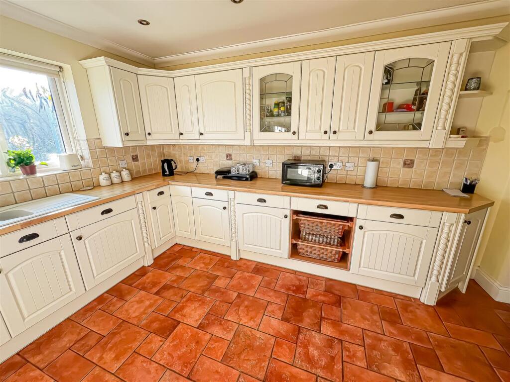 Additional image 4 of Holland Road, Clacton-On-Sea