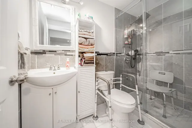 Additional image 36 of 19 Histon Cres
