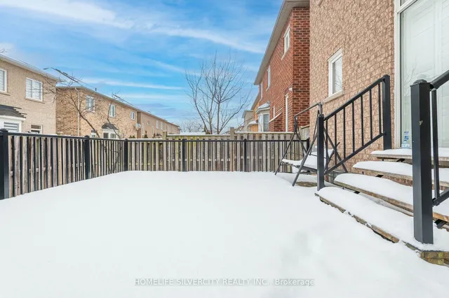 Additional image 39 of 85 Stoneylake Ave