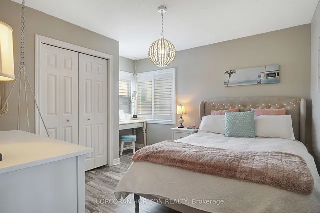 Additional image 24 of 66 Pebblecreek Dr