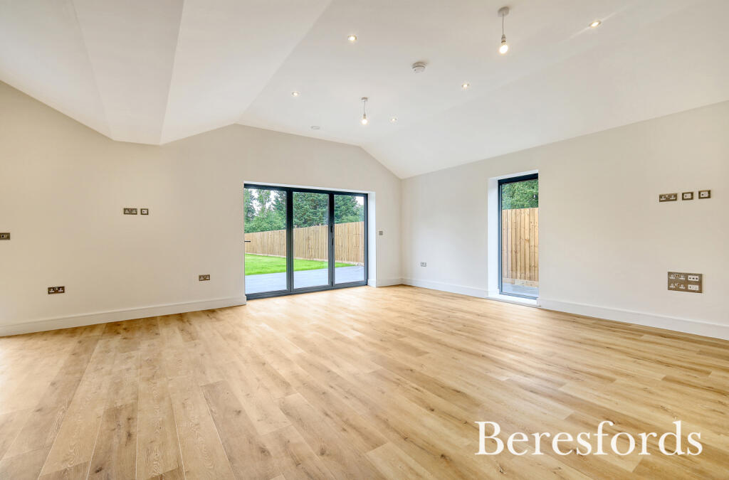 Additional image 5 of Little Burstead, Billericay, CM12