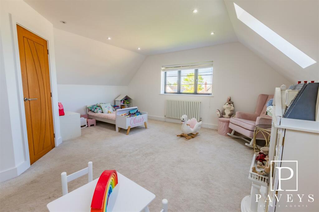 Additional image 16 of White Lodge Crescent, Thorpe-Le-Soken