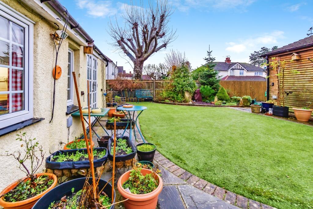 Additional image 16 of Birch Avenue, Caterham, Surrey, CR3