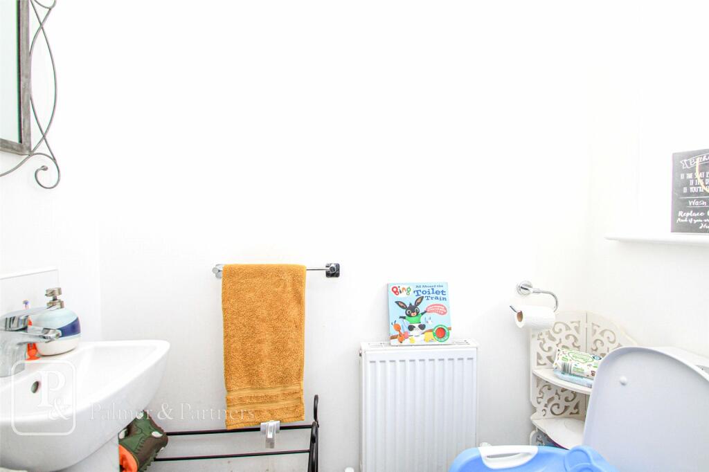 Additional image 13 of Barley Road, Kirby Cross, Frinton-on-Sea, Essex, CO13