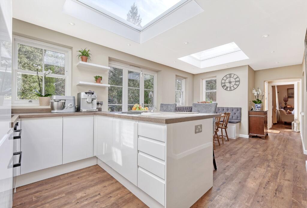 Additional image 10 of Brentwood