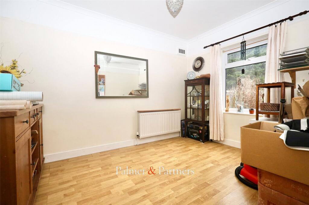 Additional image 9 of Walton Road, Walton on the Naze, Essex, CO14